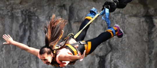 Saut à l'élastique
